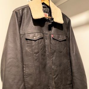 Levi Sherpa Trucker Jacket